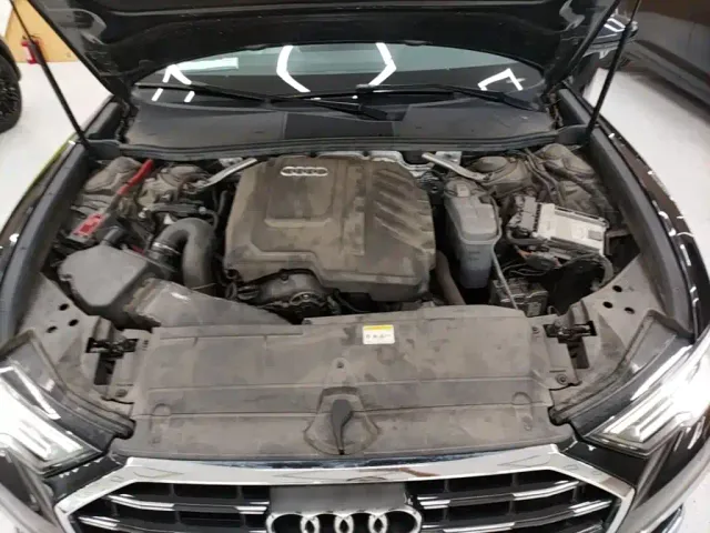 Audi A6L — Фото автомобиля 19