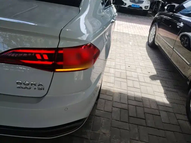 Volkswagen Bora 2023 200TSI DSG Yuexing PRO Edition — Фото автомобиля 7