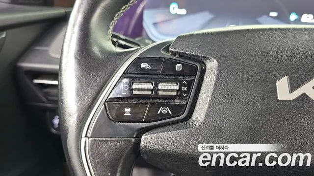 Kia EV6 — Фото автомобиля 28