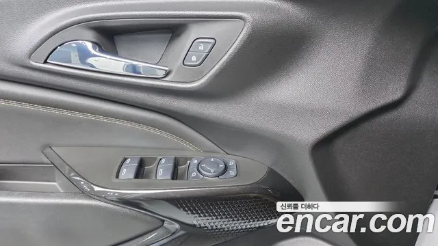 ChevroletGMDaewoo Trax Trax Кроссовер — Фото автомобиля 12