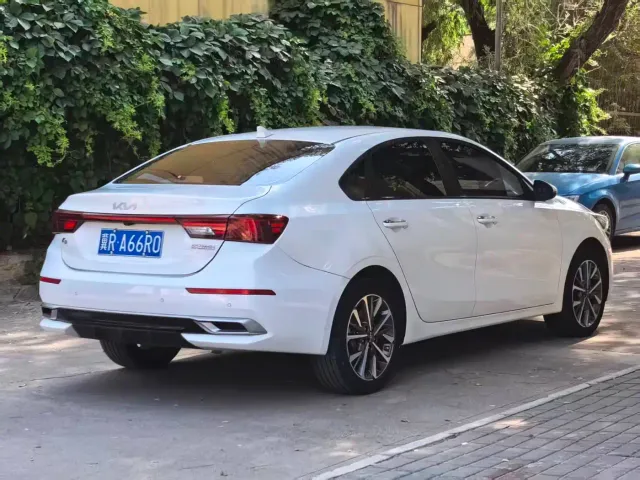 Kia K3 — Фото автомобиля 4