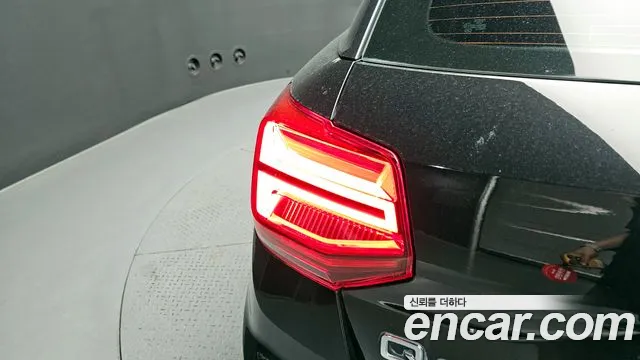 Audi Q2 35 TDI Premium — Фото автомобиля 23
