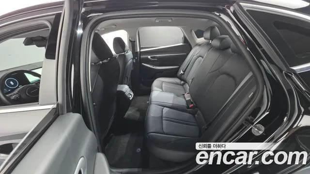 Hyundai Sonata — Фото автомобиля 18