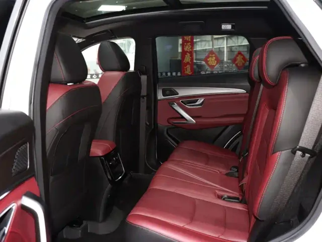 Jetour X70 Plus — Фото автомобиля 11