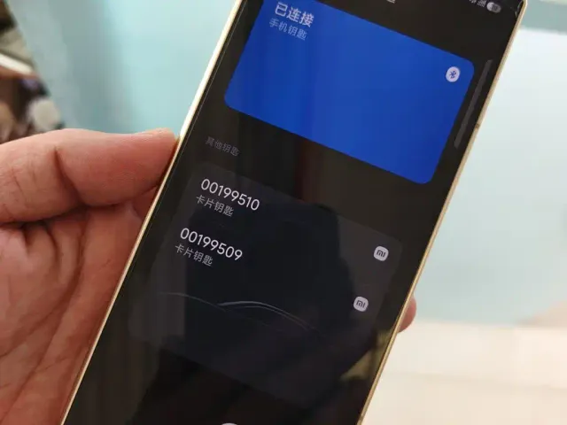 Xiaomi YU7 — Фото автомобиля 8