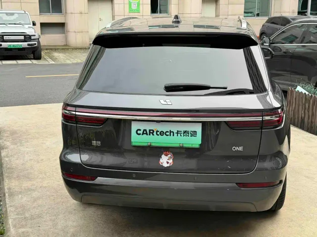 Li Auto Li ONE 2021 Extended Range 6-Seater — Фото автомобиля 4