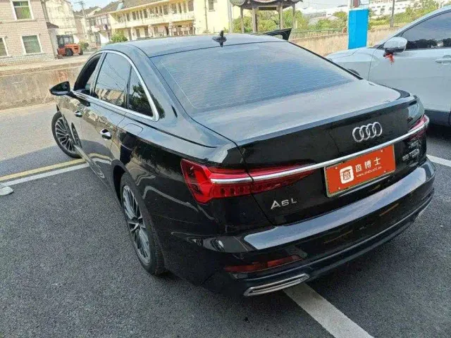 Audi A6L — Фото автомобиля 3