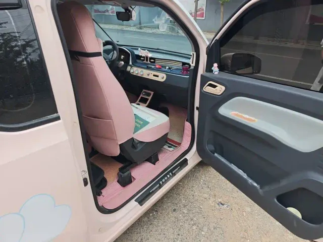 Wuling Hongguang Mini EV — Фото автомобиля 19