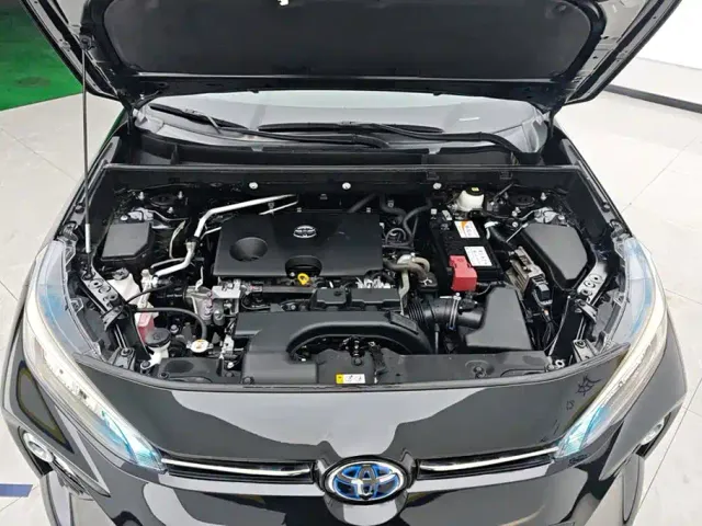 Toyota Wildlander — Фото автомобиля 10
