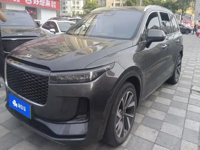 Фотография автомобиля — Li Auto ONE