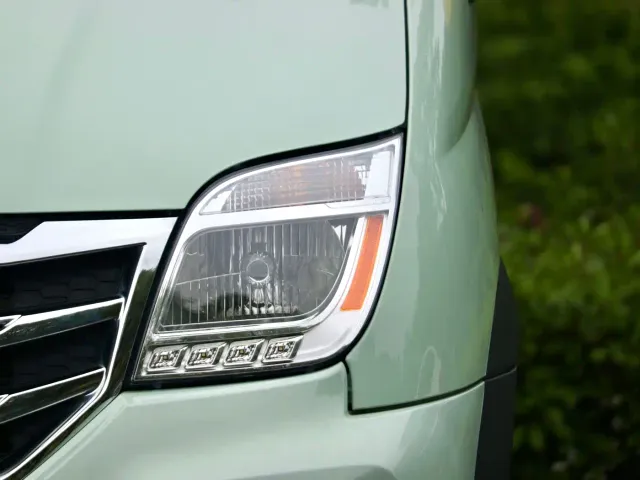 Maxus V80 RV — Фото автомобиля 7