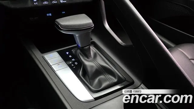Hyundai Avante — Фото автомобиля 12