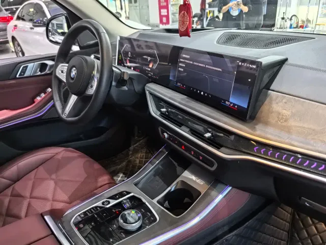 BMW X5 — Фото автомобиля 9
