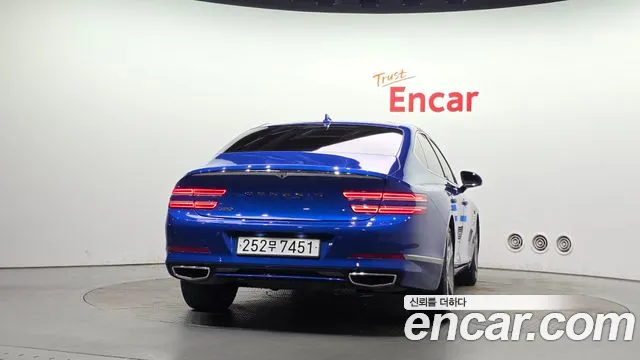 Genesis G80 RG3 — Фото автомобиля 4
