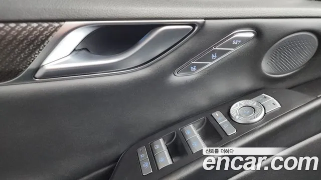 Genesis G80 Бензин 2.5 турбо AWD — Фото автомобиля 29