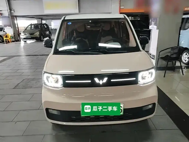 Wuling Hongguang Mini EV — Фото автомобиля 2