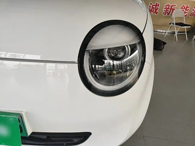 Changan Lumin — Фото автомобиля 23