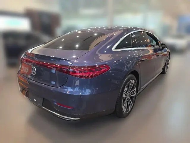 Mercedes-Benz EQS — Фото автомобиля 9