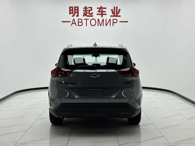 Chevrolet Orlando — Фото автомобиля 10