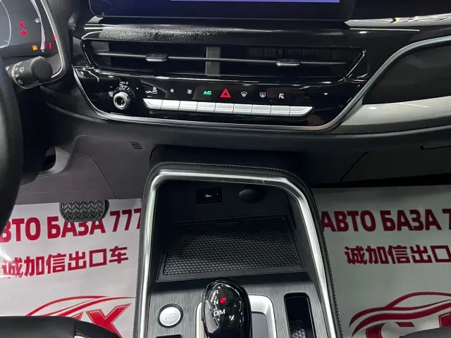 Haval H6 — Фото автомобиля 15