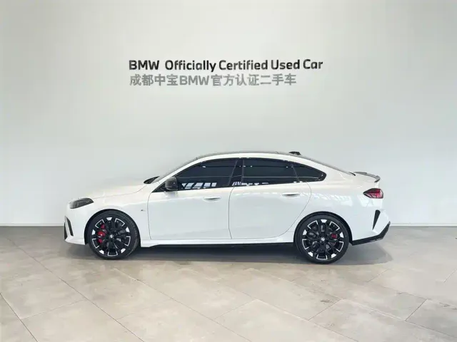 BMW M235L — Фото автомобиля 3