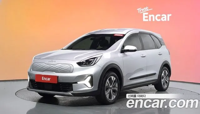 Фотография автомобиля — Kia Niro