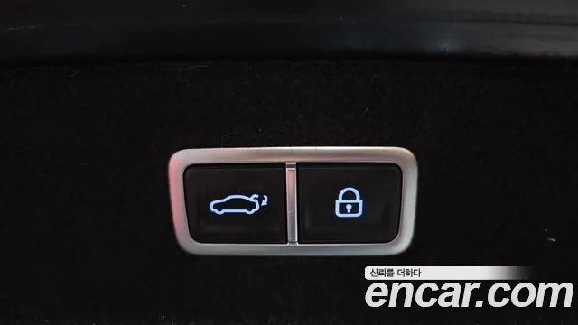 Genesis G90 Бензин 3.5 турбо AWD — Фото автомобиля 29