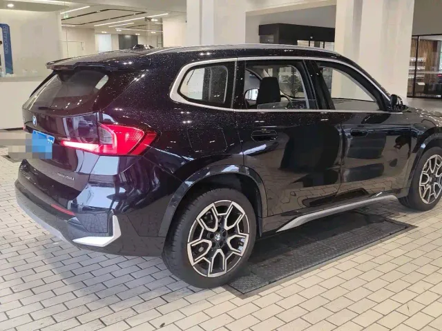 BMW X1 — Фото автомобиля 3