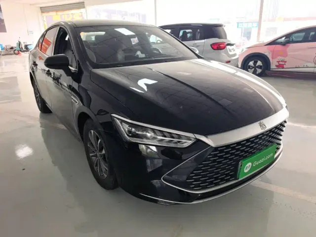 BYD Qin PLUS — Фото автомобиля 3