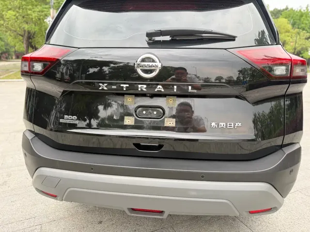 Nissan X-Trail — Фото автомобиля 21