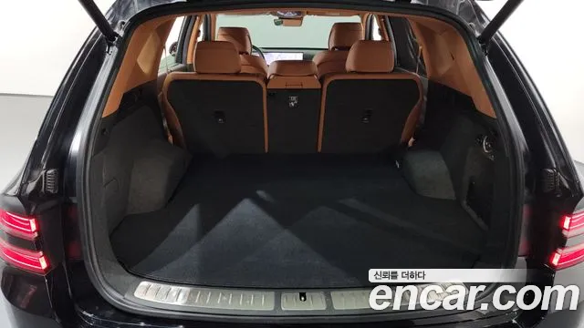 Genesis GV80 — Фото автомобиля 25