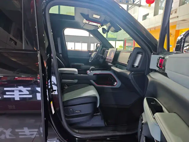 BYD FangChengBao Leopard 5 — Фото автомобиля 14