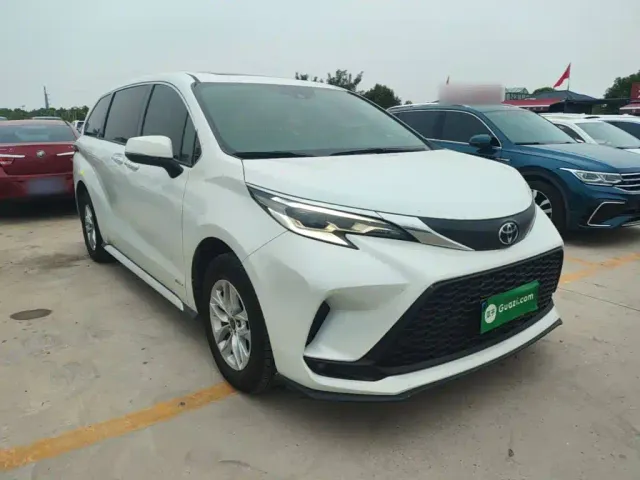 Toyota Granvia — Фото автомобиля 3