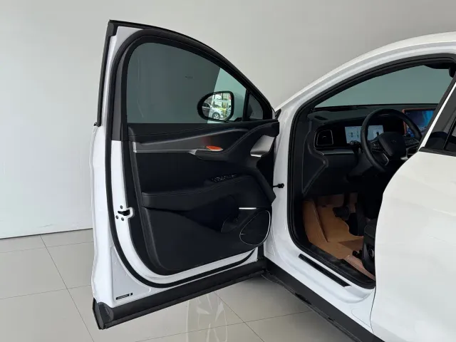 BYD Sealion 07 EV — Фото автомобиля 14
