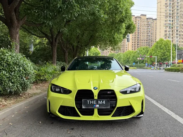 BMW M4 — Фото автомобиля 2
