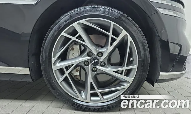 Genesis G90 RS4 — Фото автомобиля 6