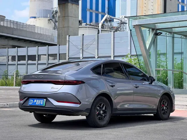 BYD Qin PLUS — Фото автомобиля 4
