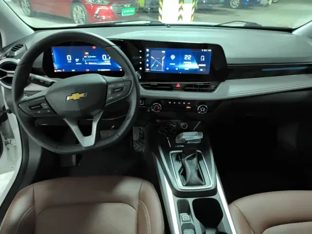 Chevrolet Monza — Фото автомобиля 11