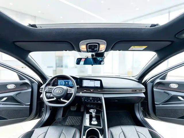 Hyundai Elantra — Фото автомобиля 11