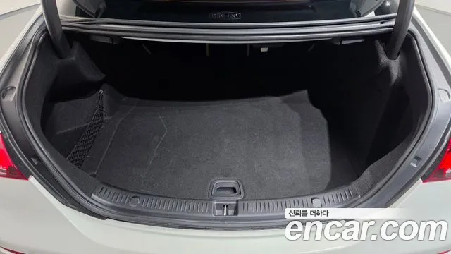 Mercedes-Benz E-Class W213 — Фото автомобиля 24