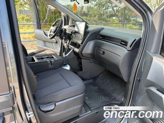 Hyundai Staria — Фото автомобиля 8