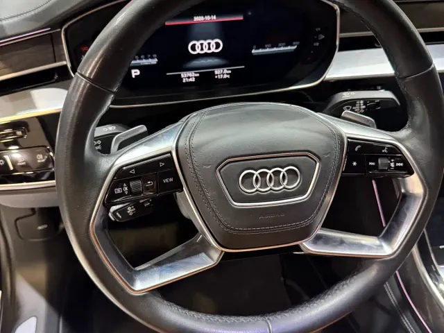 Audi A8 — Фото автомобиля 7