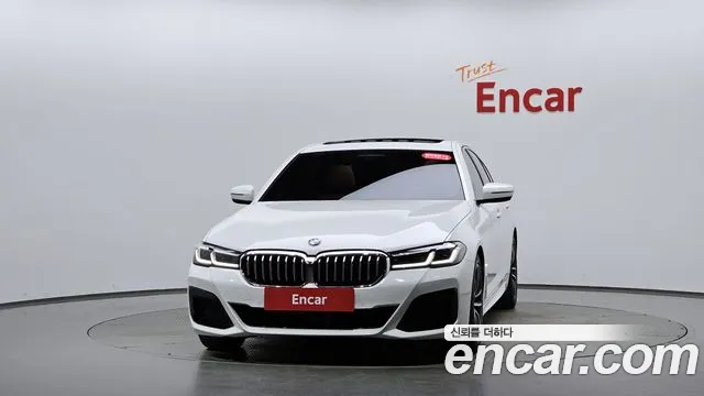 BMW 5 Series G30 — Фото автомобиля 2