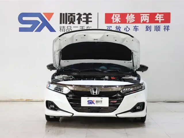 Honda Accord — Фото автомобиля 18