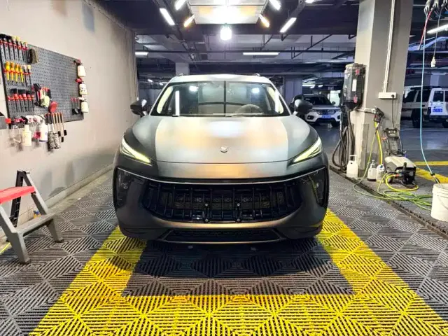 Фотография автомобиля — Forthing T5 Evo