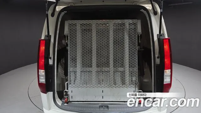 Hyundai Staria Staria Карго 3 места — Фото автомобиля 7