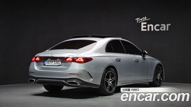 Mercedes-Benz E-Class W214 — Фото автомобиля 2
