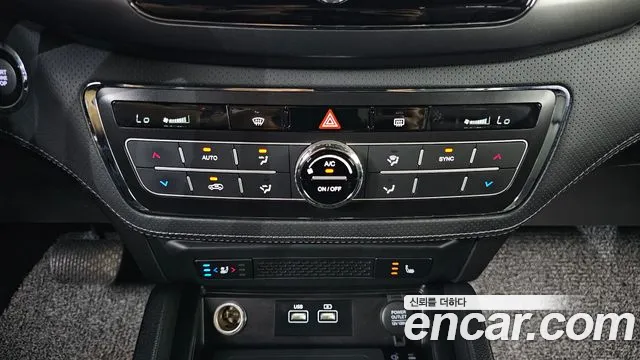 KG_Mobility_Ssangyong Rexton Новый Rexton Sport Khan Дизель 2.2 4WD — Фото автомобиля 17