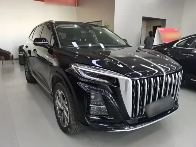 Hongqi HS3 PHEV — Фото автомобиля 3