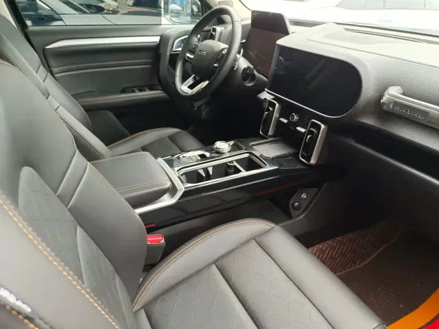 Haval Big Dog — Фото автомобиля 10